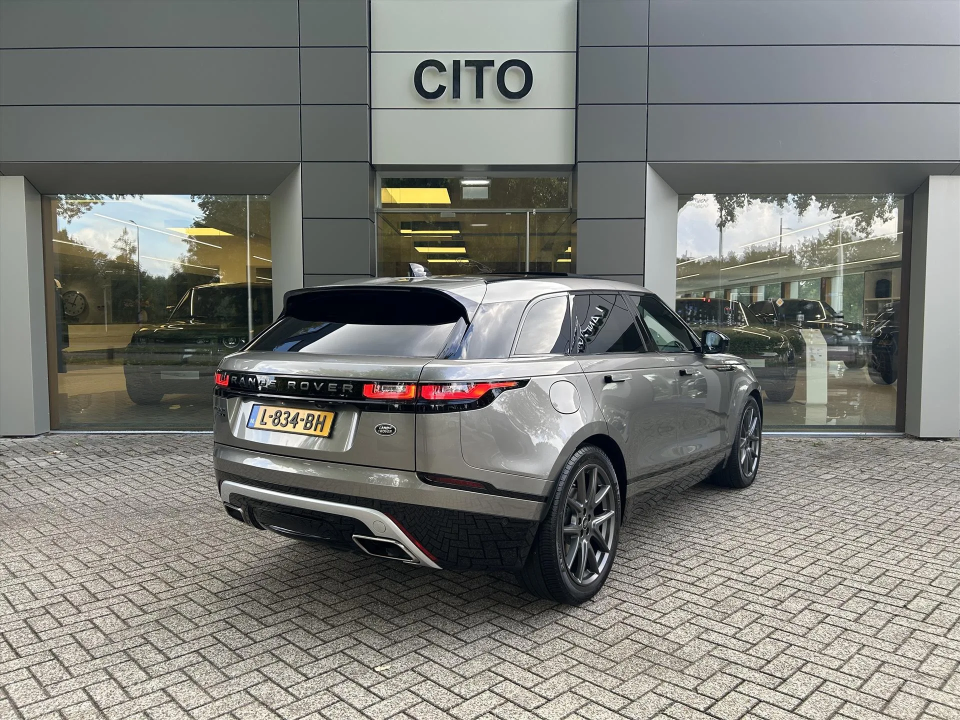2021 Land Rover Range Rover Velar, 3/30