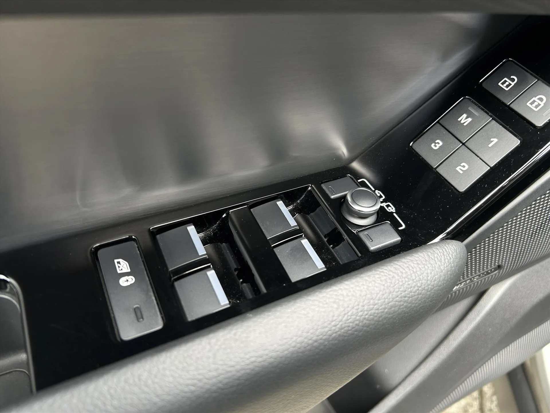 2021 Land Rover Range Rover Velar, 10/30
