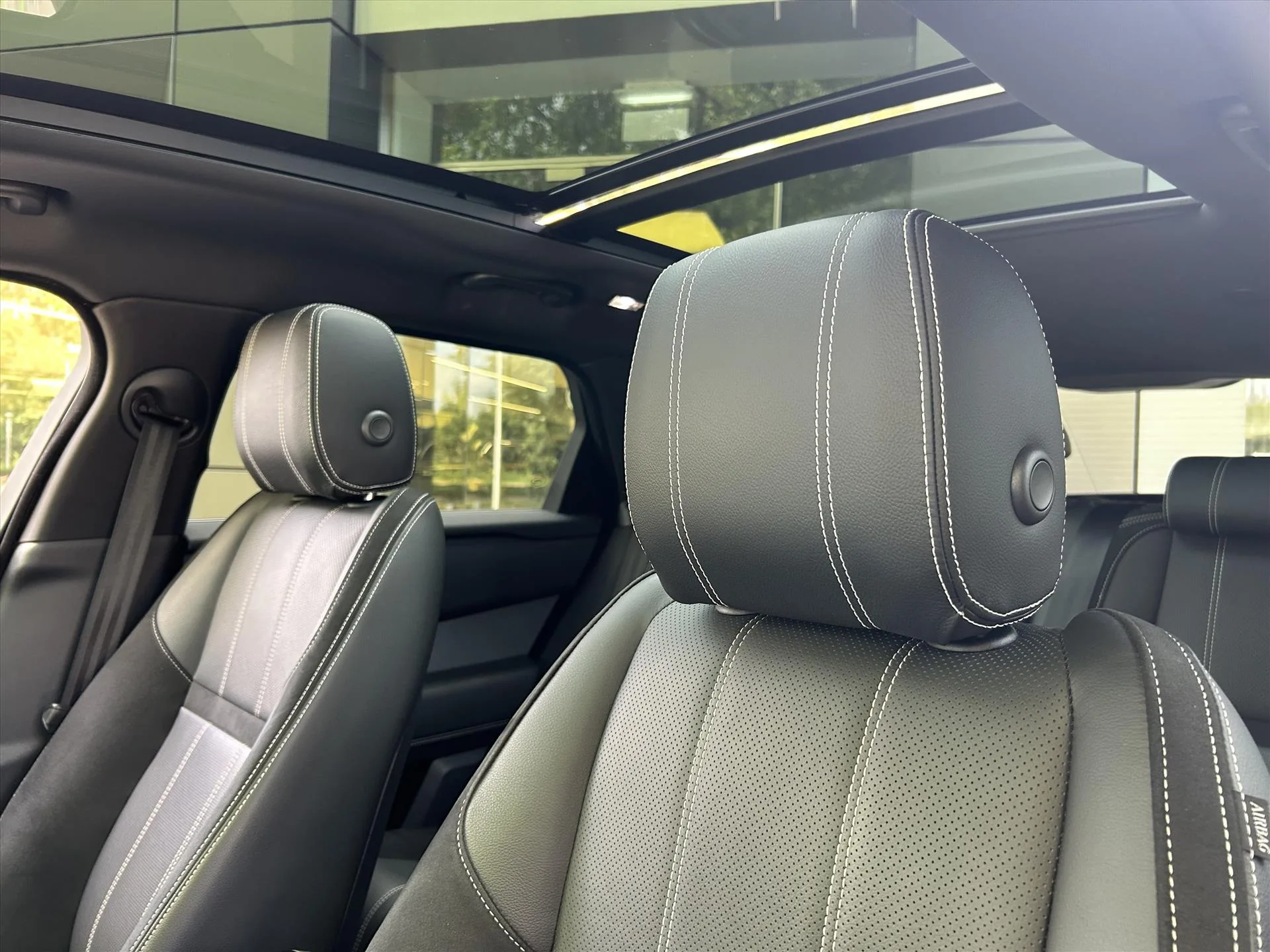 2021 Land Rover Range Rover Velar, 16/30