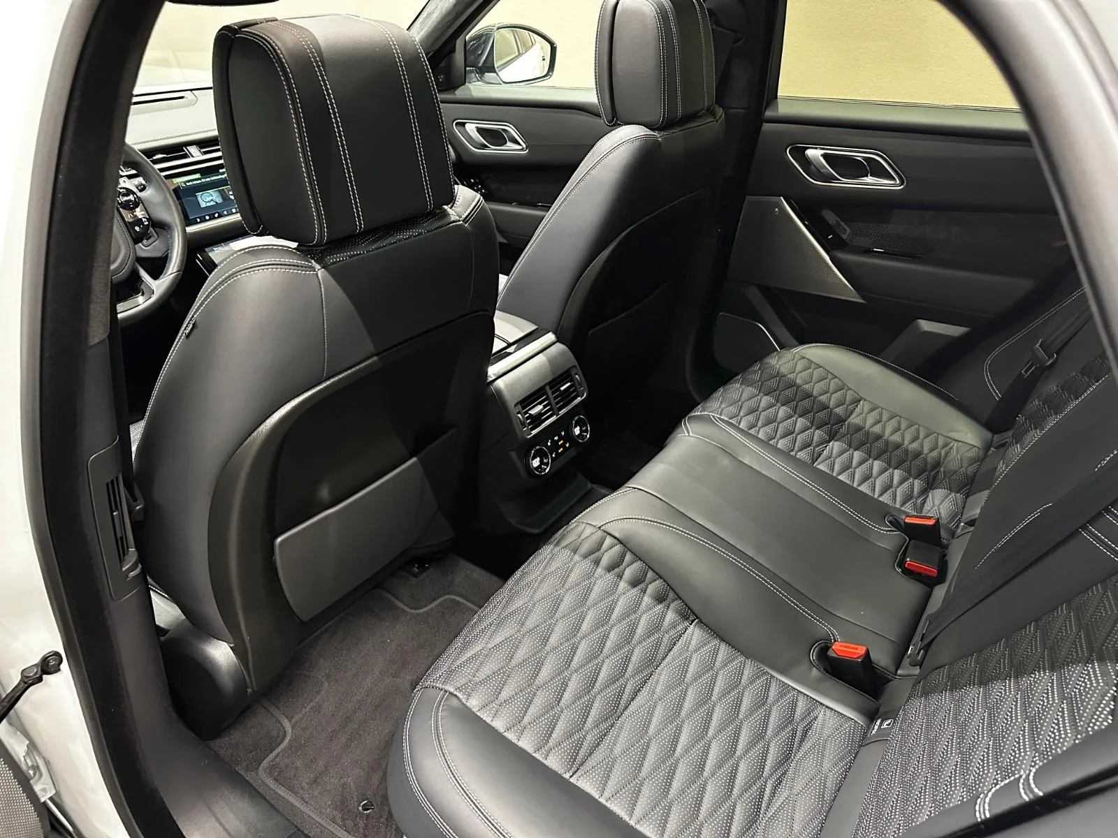 2021 Land Rover Range Rover Velar SVAutobiography Dynamic, 14/28