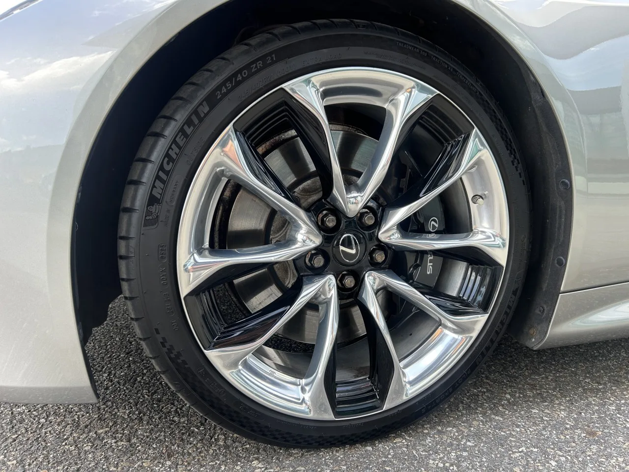 2021 Lexus LC 500 Sport+ offered by a specialist dealer in Písek, Czechia, photo 9 of 34