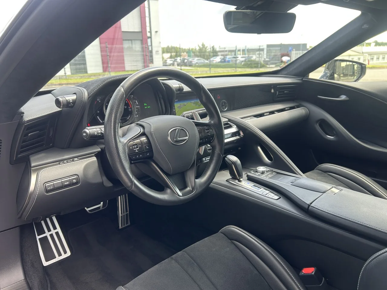2021 Lexus LC 500 Sport+ offered by a specialist dealer in Písek, Czechia, photo 14 of 34