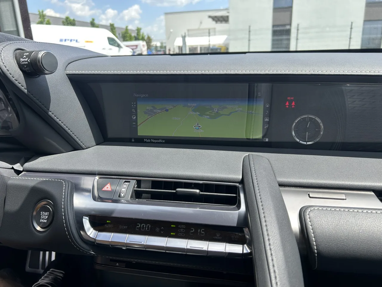 2021 Lexus LC 500 Sport+ offered by a specialist dealer in Písek, Czechia, photo 22 of 34