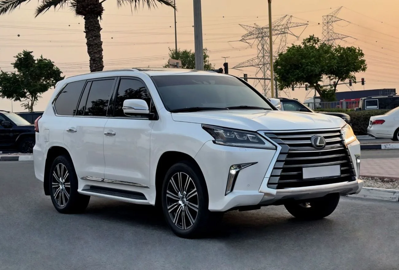 2021 Lexus LX 570, 3/13
