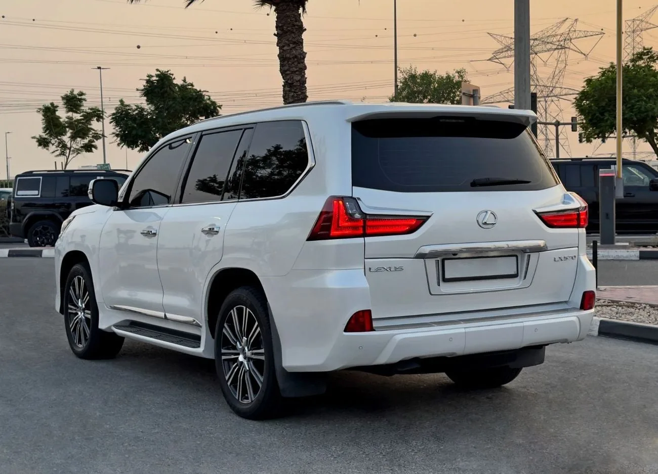 2021 Lexus LX 570, 5/13