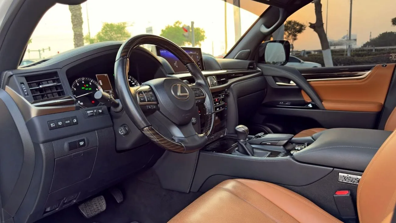 2021 Lexus LX 570, 8/13