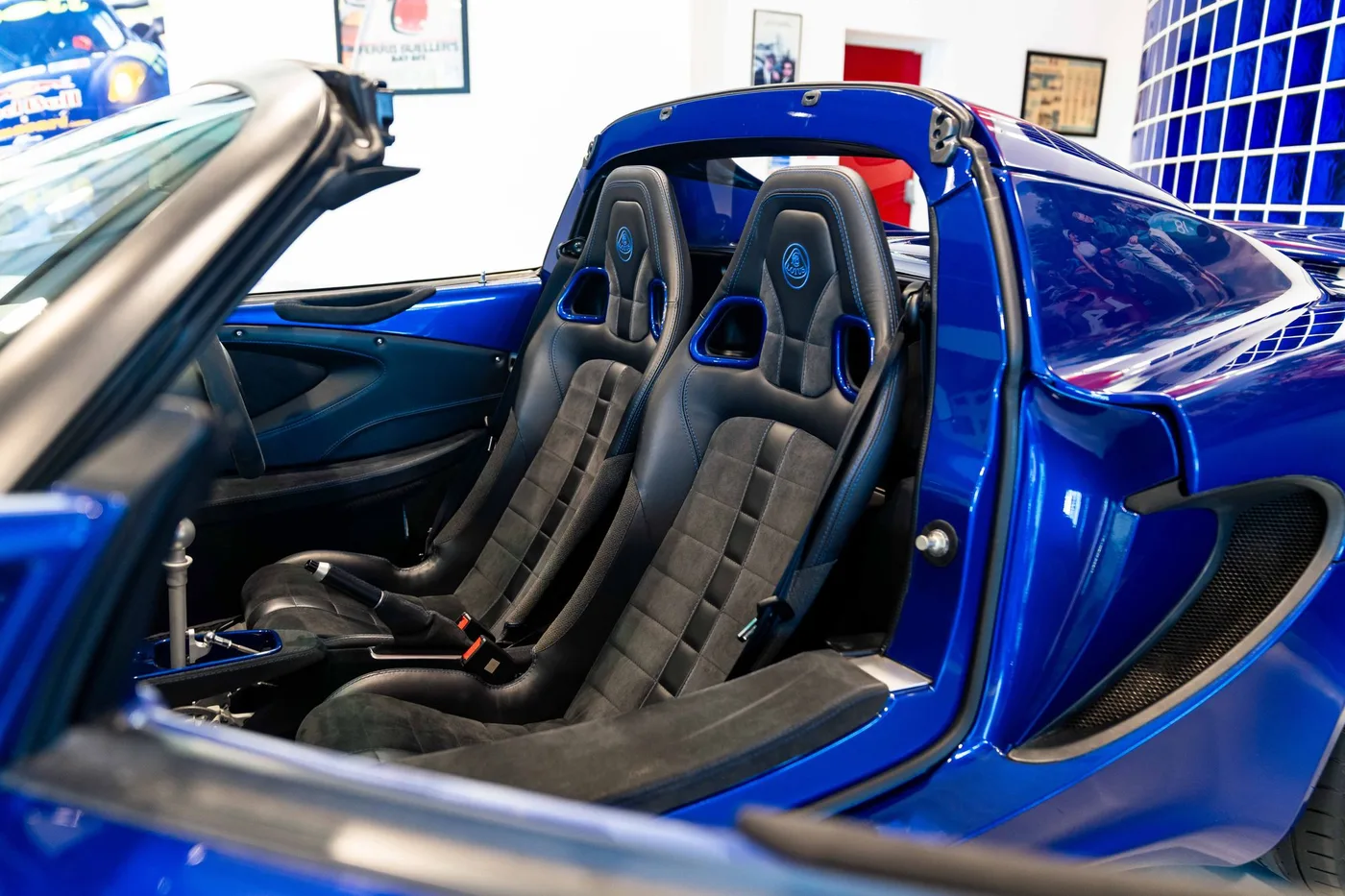 2021 Lotus Elise Sport 240 proposée par un spécialiste de la voiture de collection à London, Royaume-Uni, photo 13 sur 21