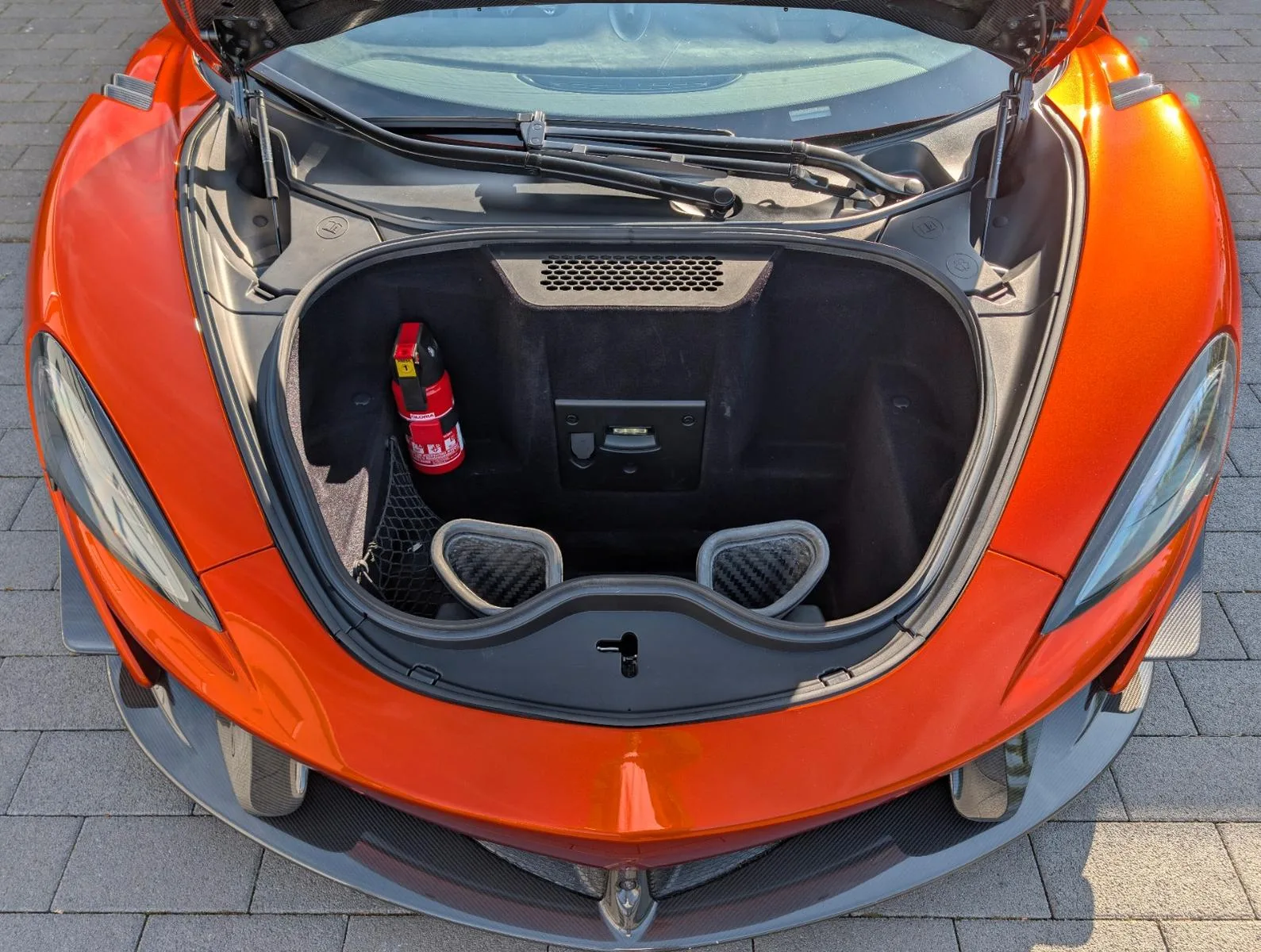 2021 McLaren 620R, 6/14