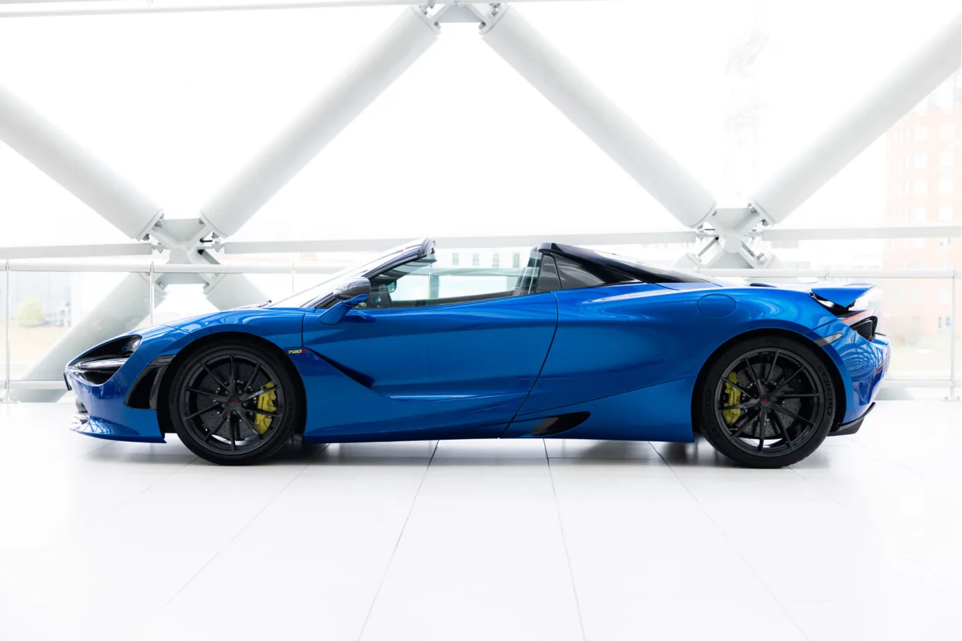 2021 McLaren 720S Spider angeboten von einem offiziellen McLaren und Morgan-Vertragshändler in Utrecht, Niederlande, Foto 7 von 25