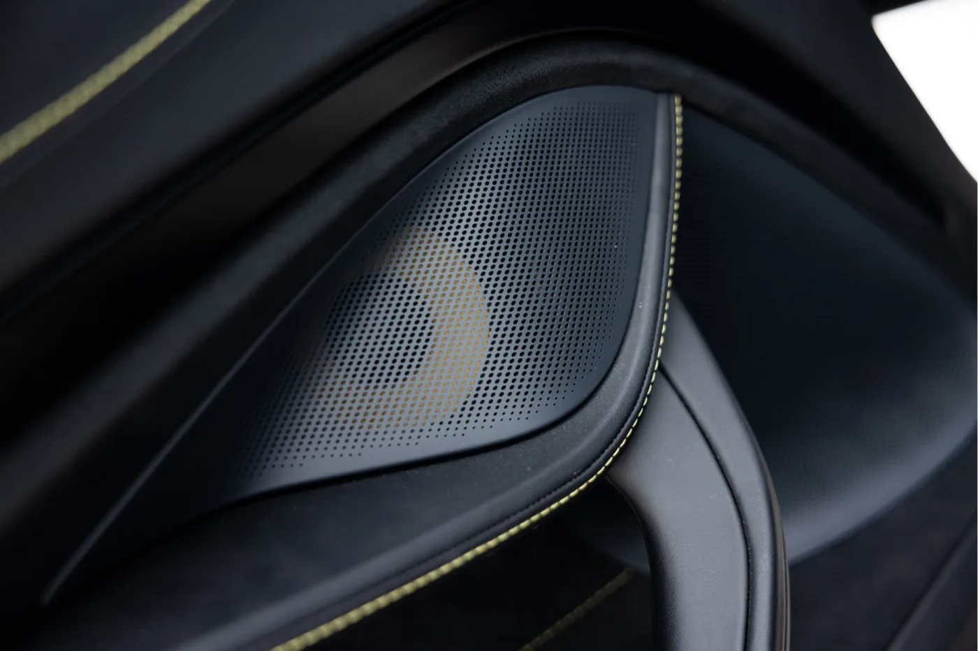 2021 McLaren 720S Spider angeboten von einem offiziellen McLaren und Morgan-Vertragshändler in Utrecht, Niederlande, Foto 16 von 25