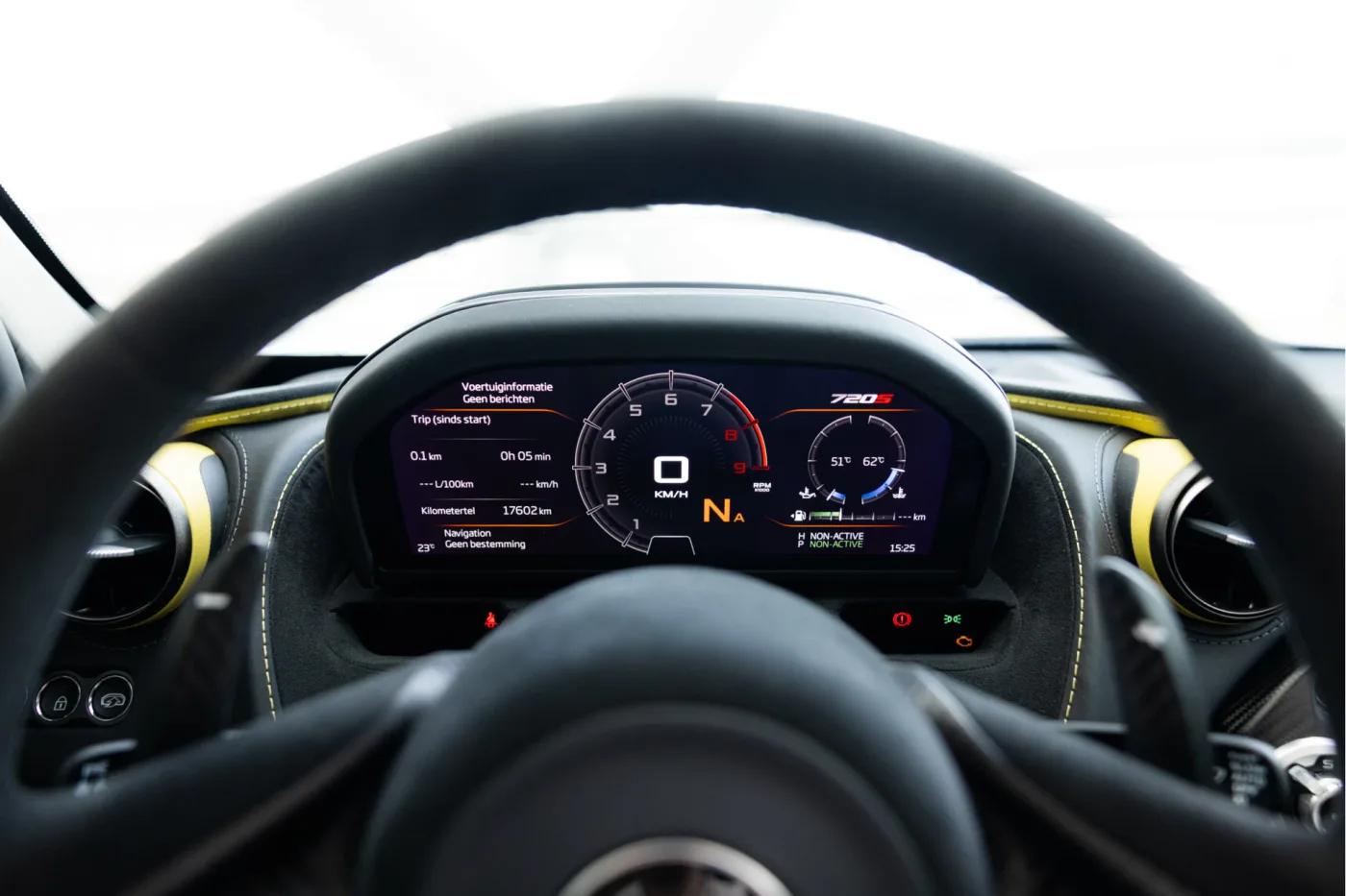 2021 McLaren 720S Spider angeboten von einem offiziellen McLaren und Morgan-Vertragshändler in Utrecht, Niederlande, Foto 19 von 25