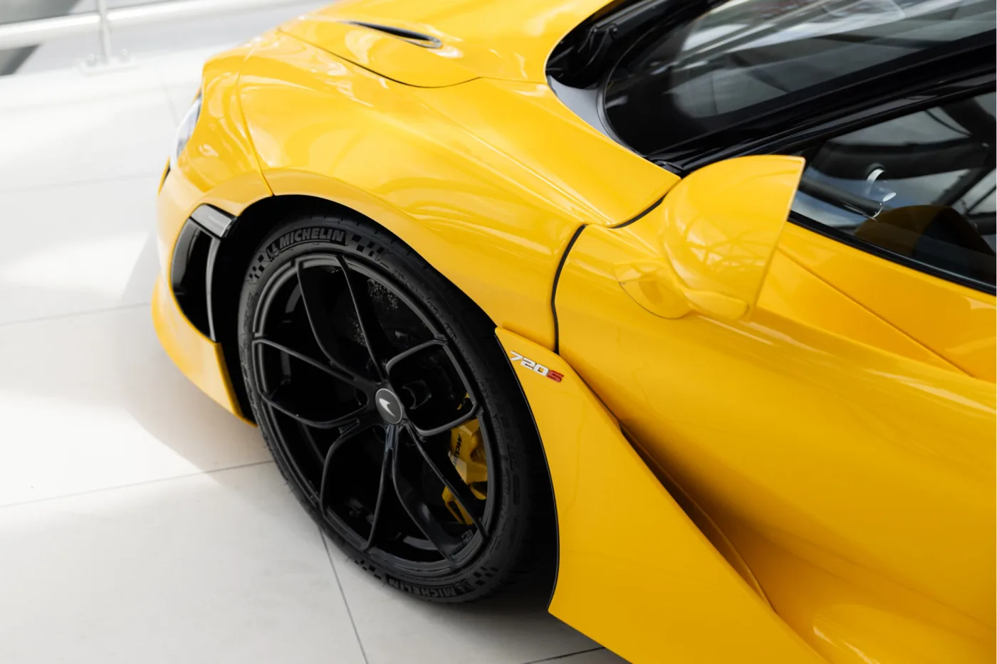 2021 McLaren 720S Spider angeboten von einem offiziellen McLaren und Morgan-Vertragshändler in Utrecht, Niederlande, Foto 6 von 25