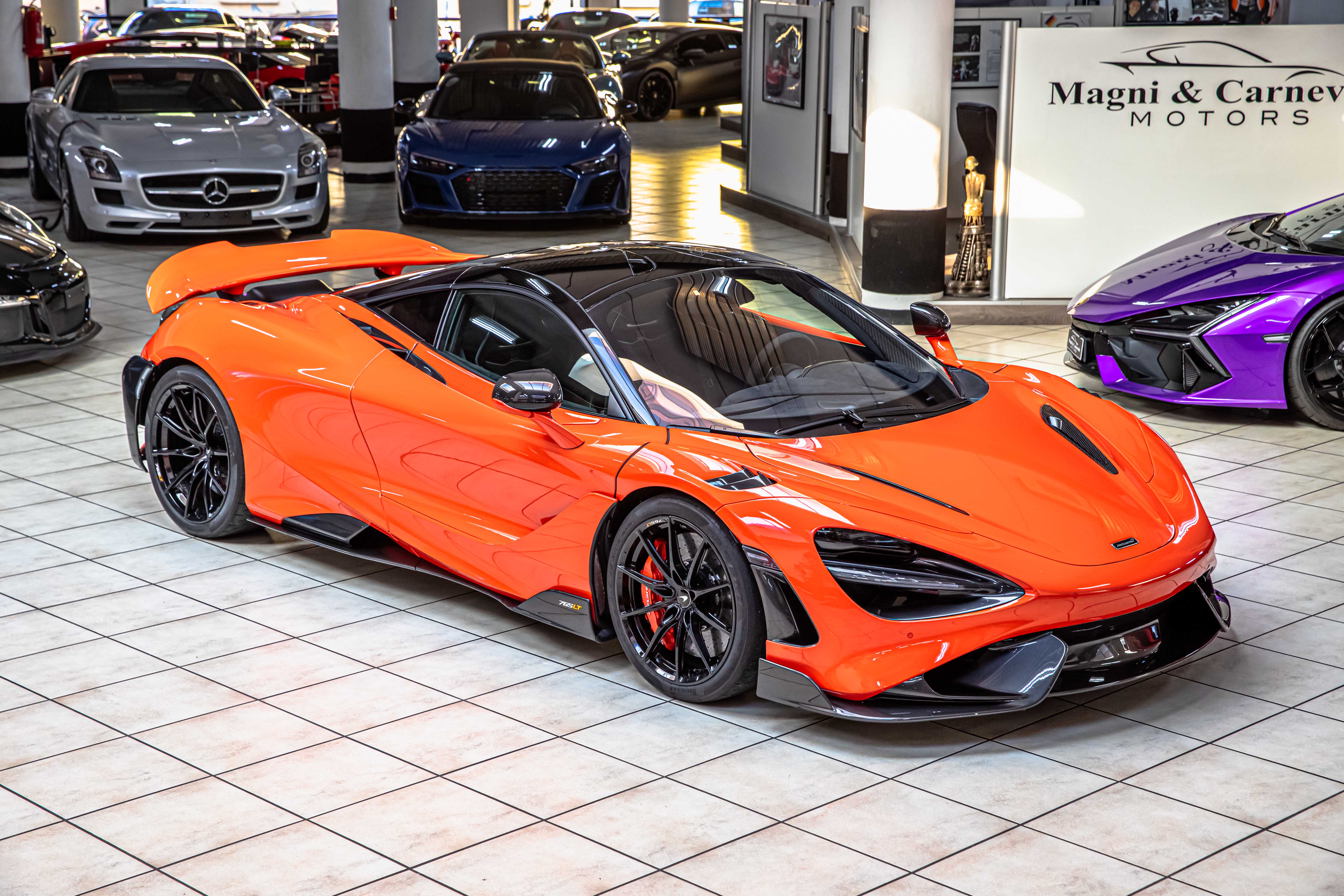 2021 McLaren 765LT Coupé angeboten von einem Fachhändler in Milan, Italien, Foto 6 von 20