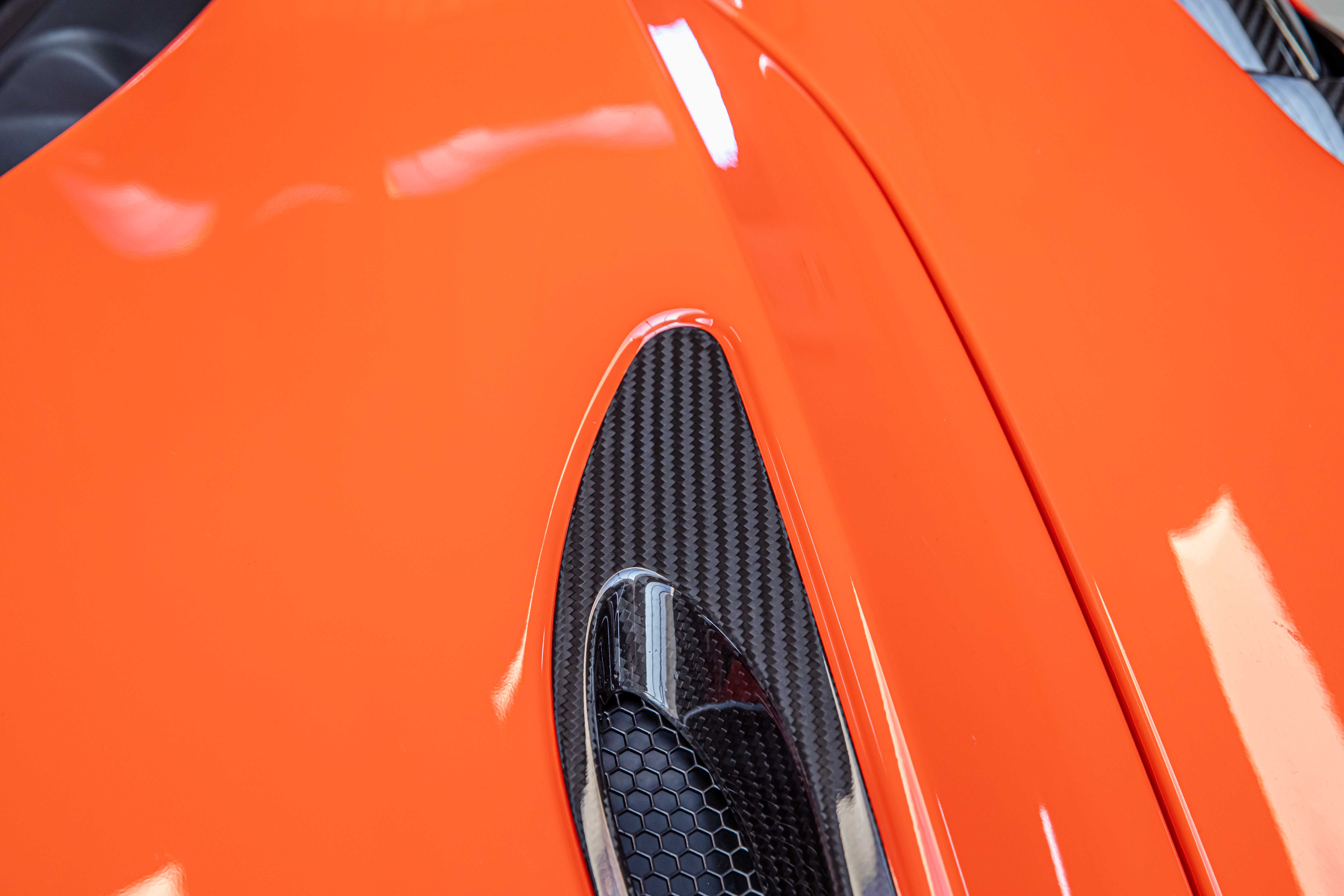 2021 McLaren 765LT Coupé angeboten von einem Fachhändler in Milan, Italien, Foto 15 von 20