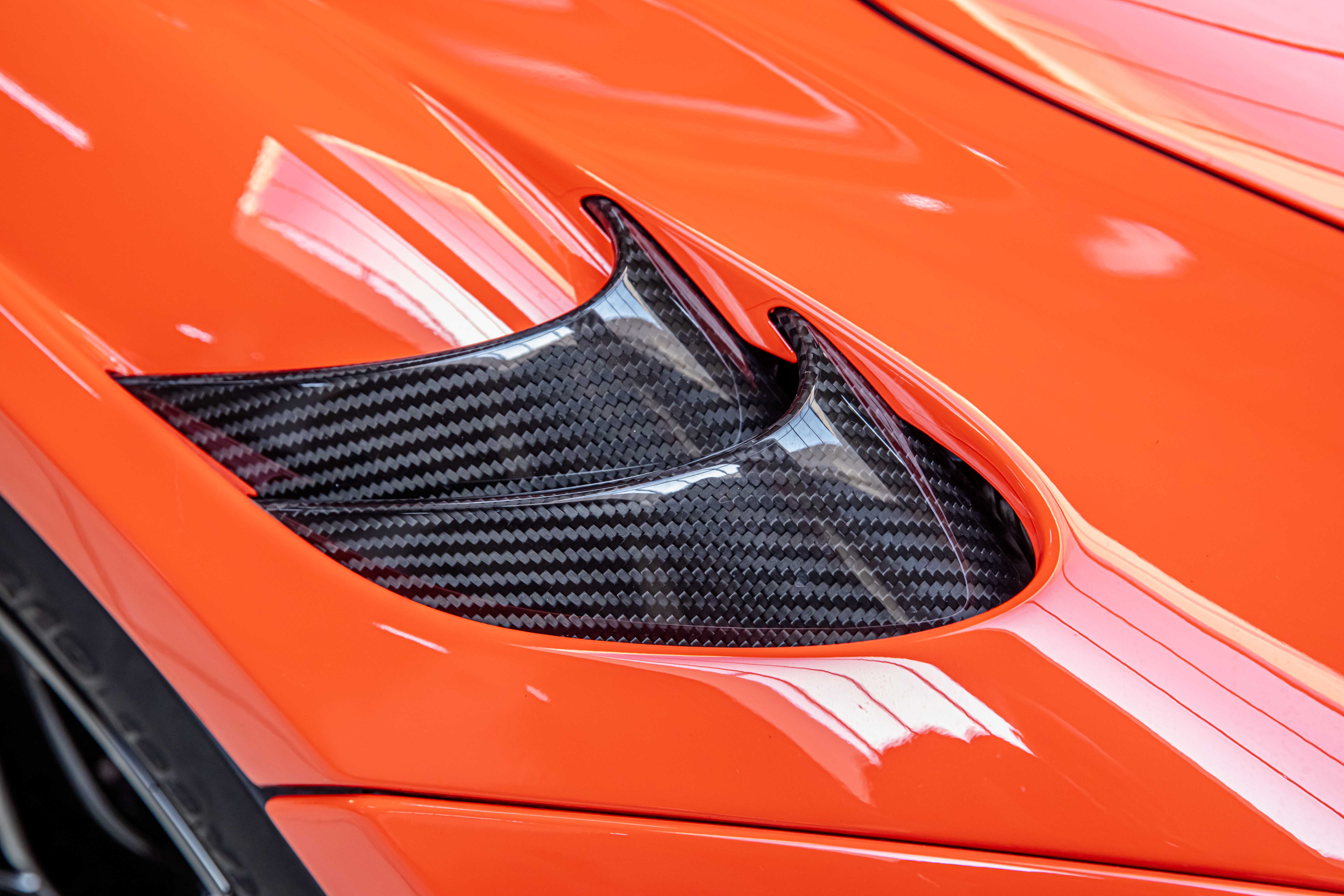 2021 McLaren 765LT Coupé angeboten von einem Fachhändler in Milan, Italien, Foto 17 von 20