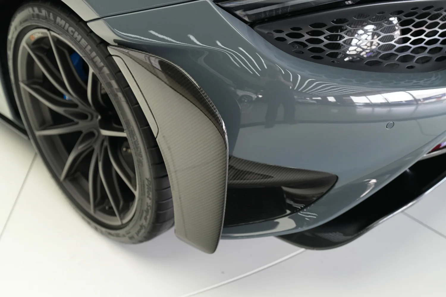 2021 McLaren 765LT, 6/20