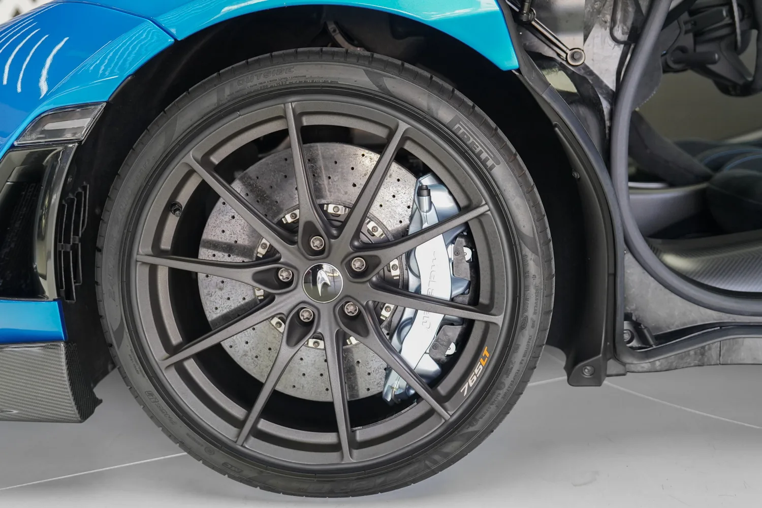 2021 McLaren 765LT, 11/20