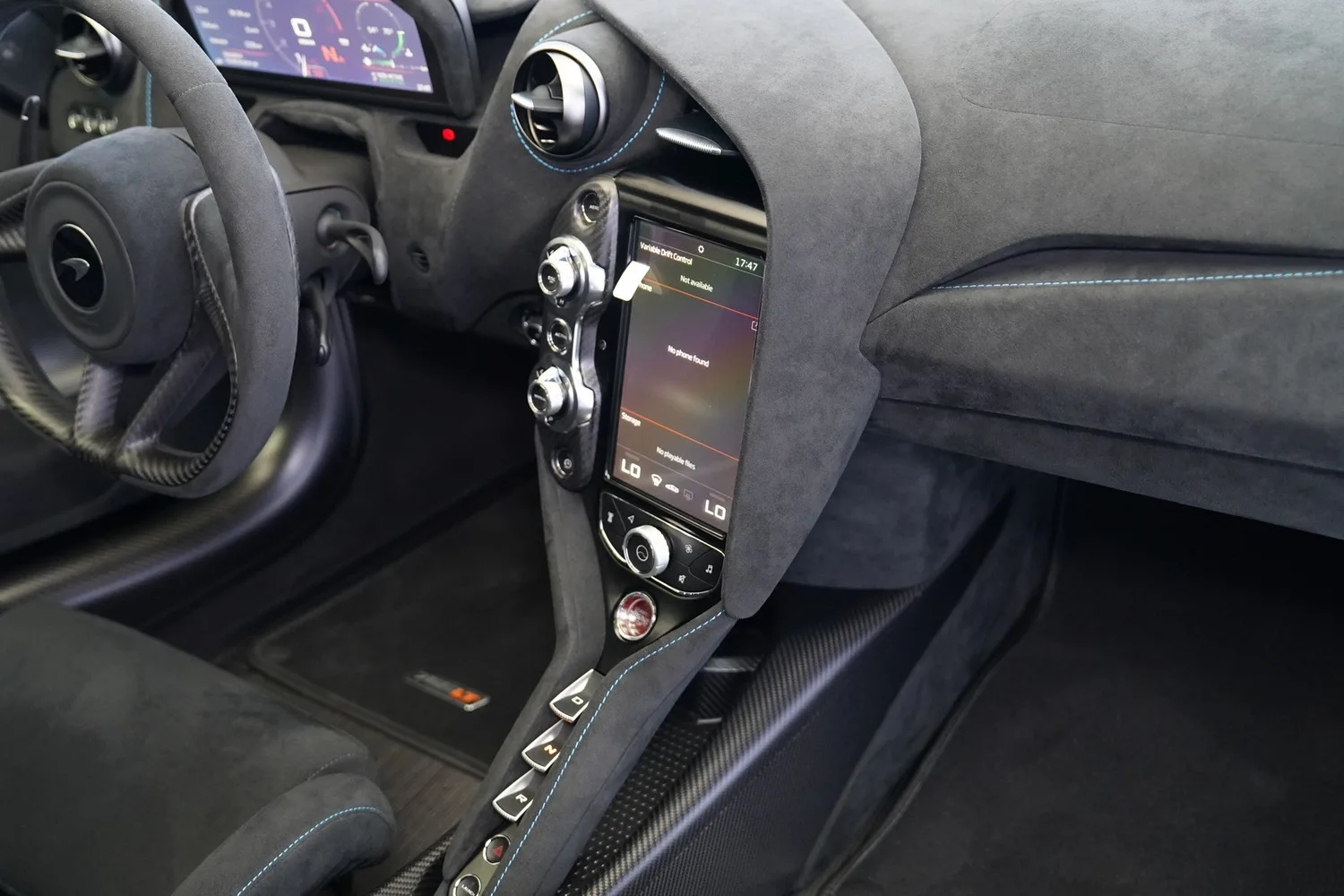2021 McLaren 765LT, 19/20
