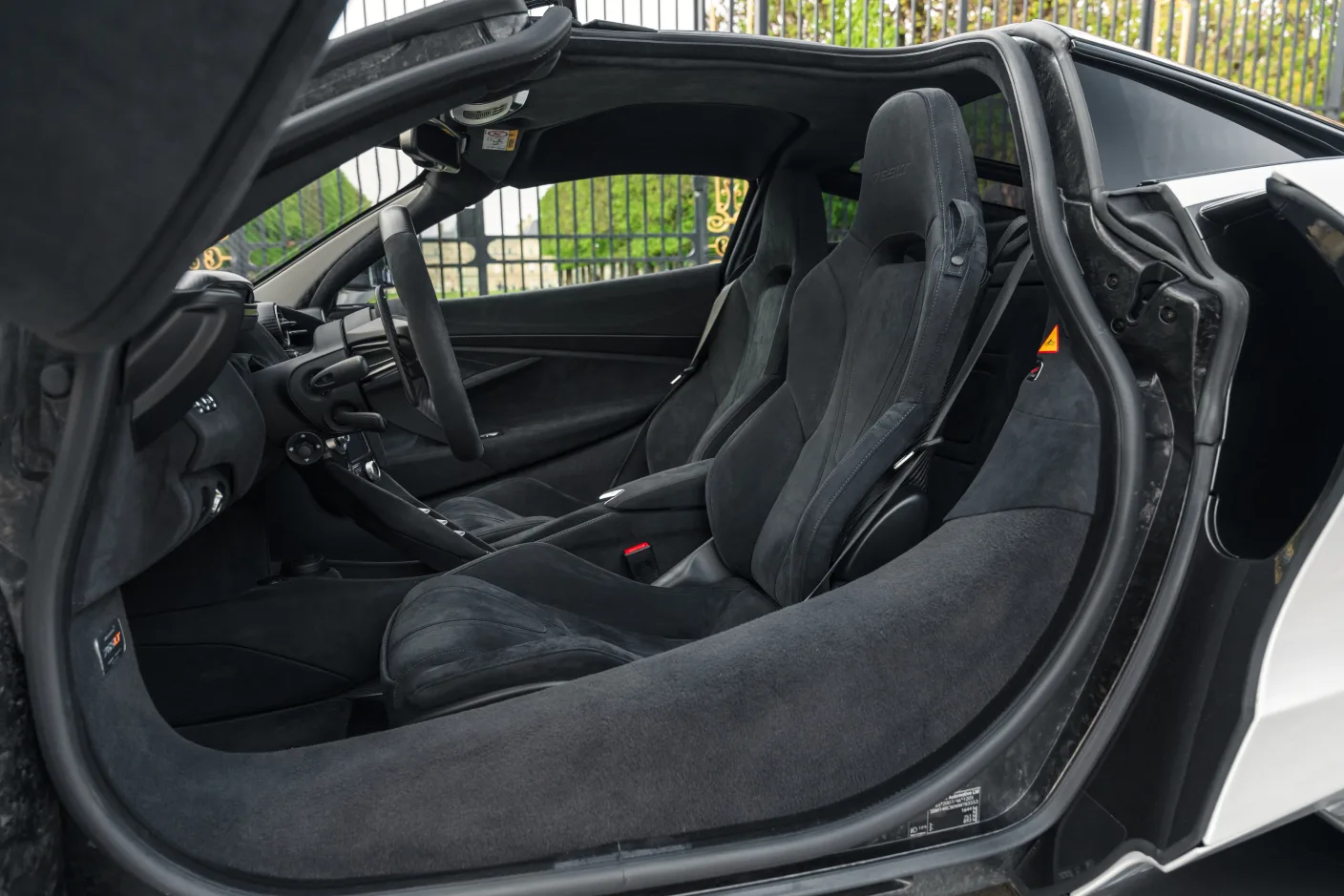 2021 McLaren 765LT, 14/30