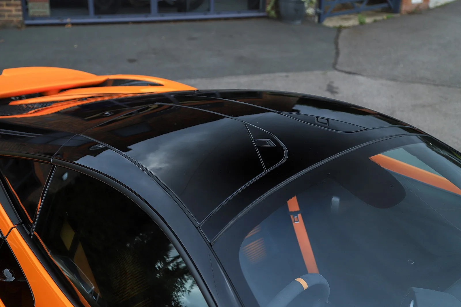 2021 McLaren 765LT, 23/30