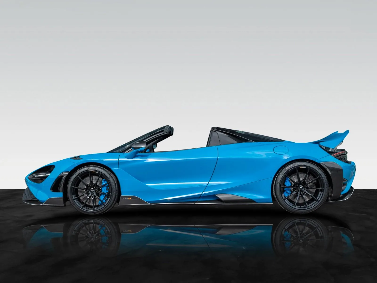 2021 McLaren 765LT Spider, 15/30