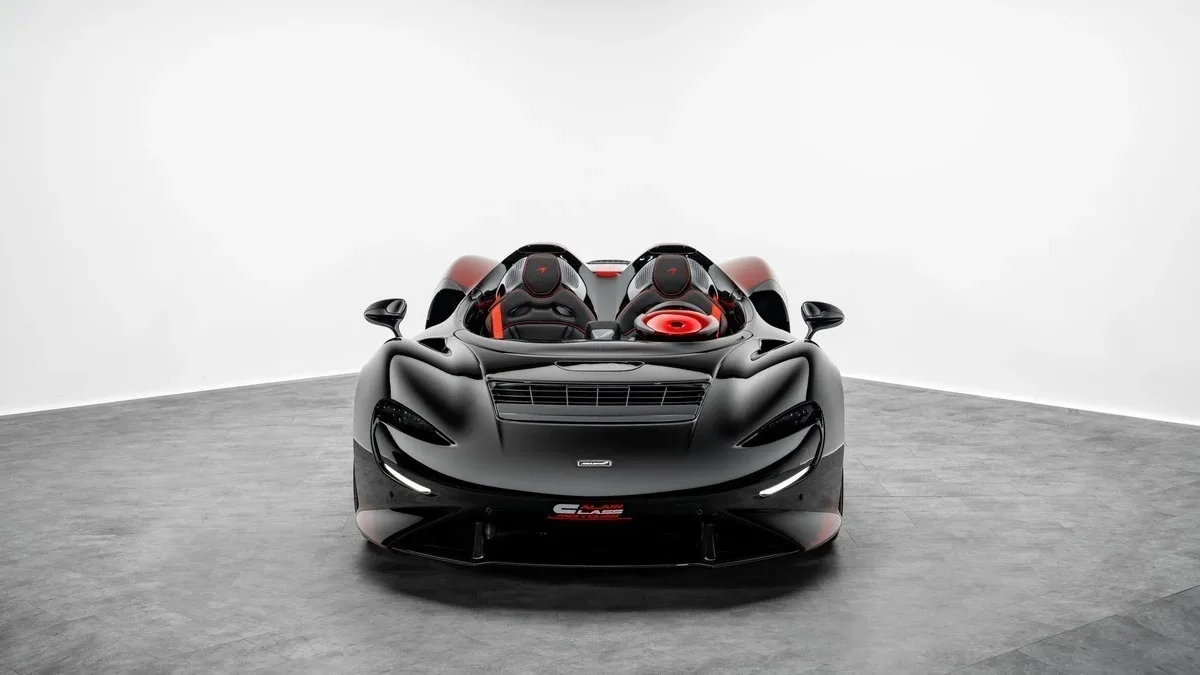 2021 McLaren Elva angeboten von einem Fachhändler in Dubai, Vereinigte Arabische Emirate, Foto 4 von 25