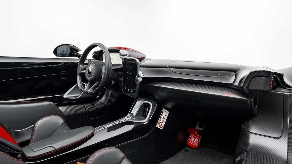 2021 McLaren Elva angeboten von einem Fachhändler in Dubai, Vereinigte Arabische Emirate, Foto 15 von 25