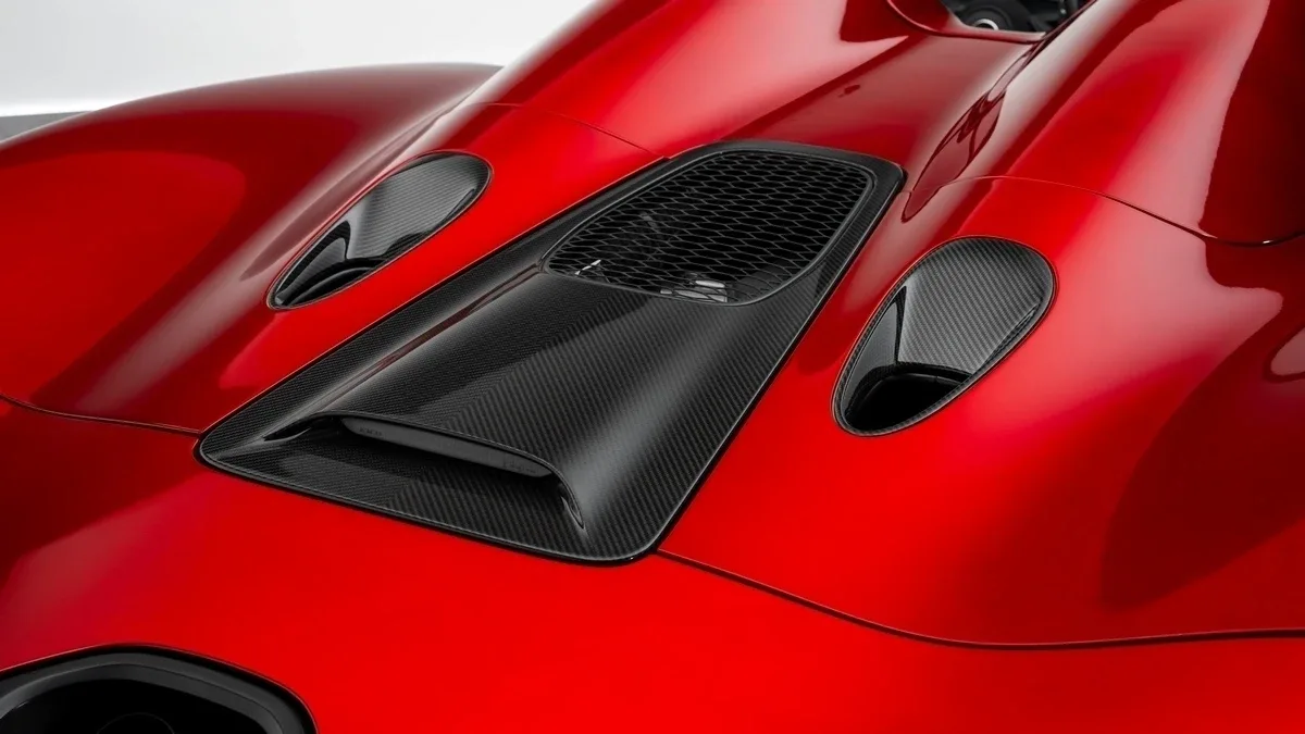2021 McLaren Elva angeboten von einem Fachhändler in Dubai, Vereinigte Arabische Emirate, Foto 24 von 25