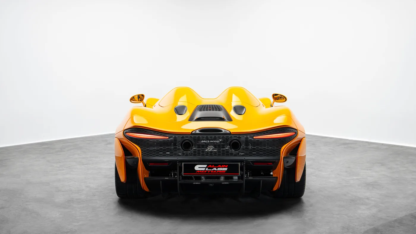 2021 McLaren Elva offered by a specialist dealer in Dubai, United Arab Emirates, photo 24 of 24