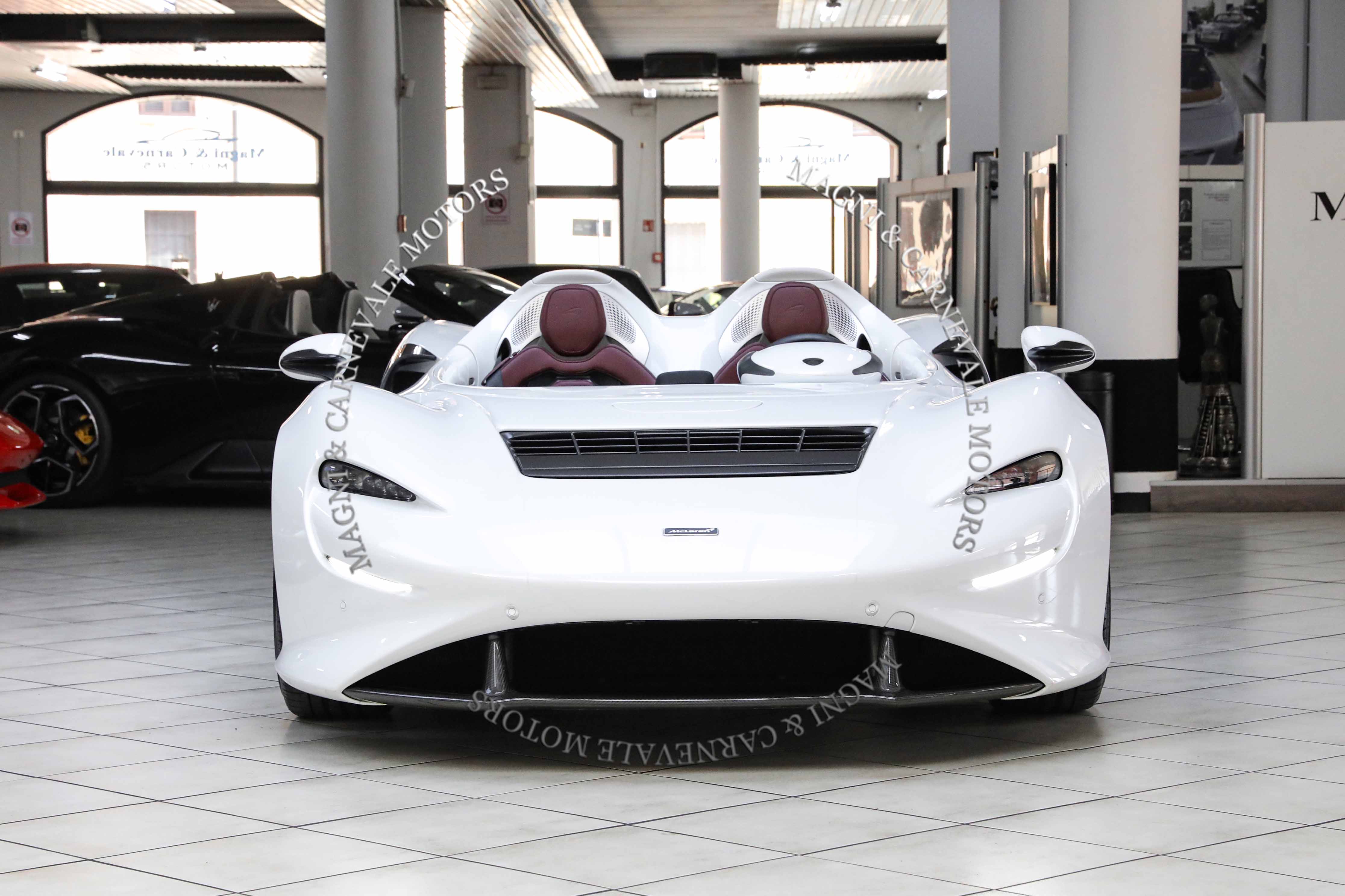 2021 McLaren Elva offered by a specialist dealer in Milan, Italy, photo 12 of 20