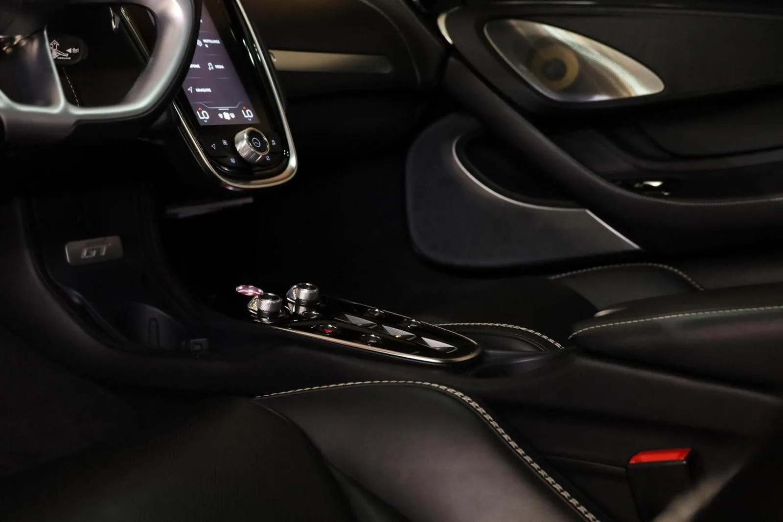 2021 McLaren GT, 24/28