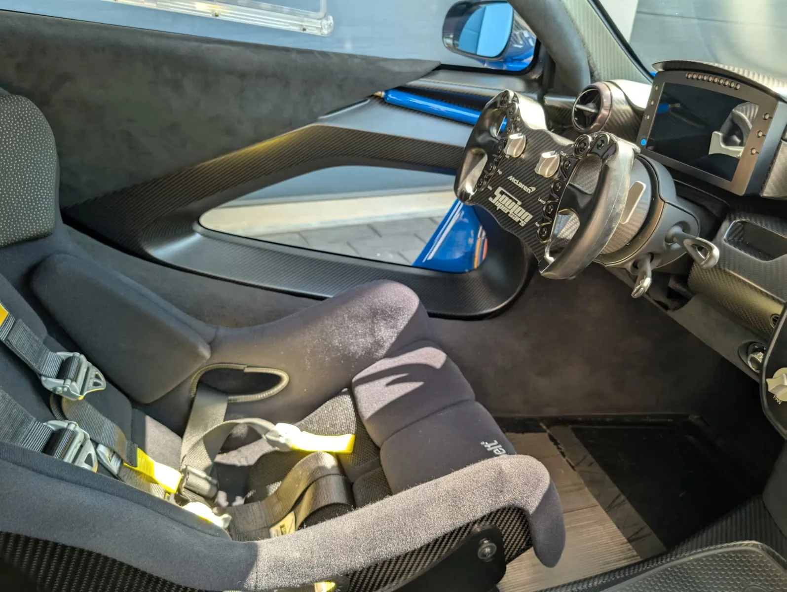 2021 McLaren Senna GTR, 12/14
