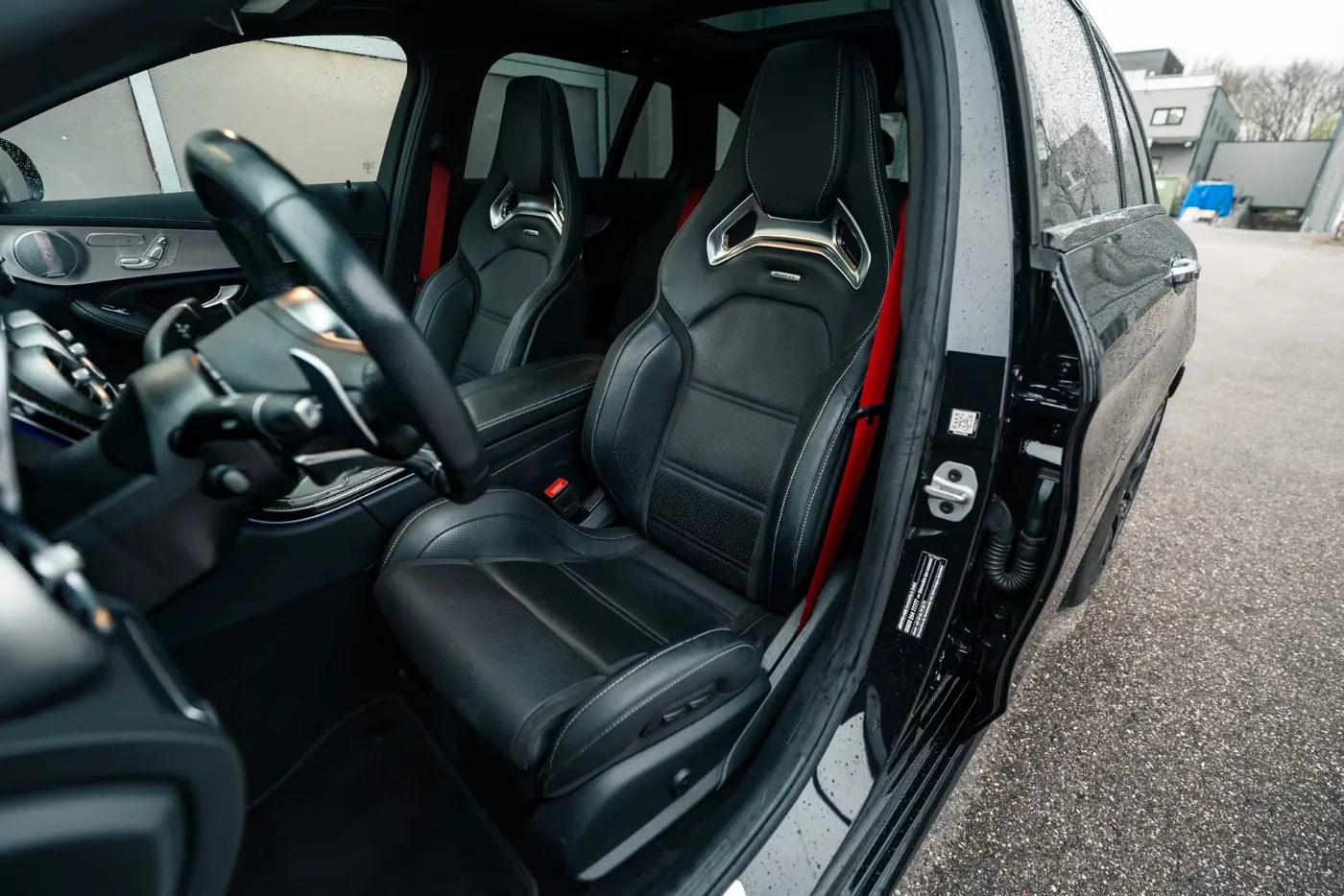 2021 Mercedes-AMG C 63 S Estate proposée par un spécialiste de la supercar à Munich, Allemagne, photo 11 sur 20