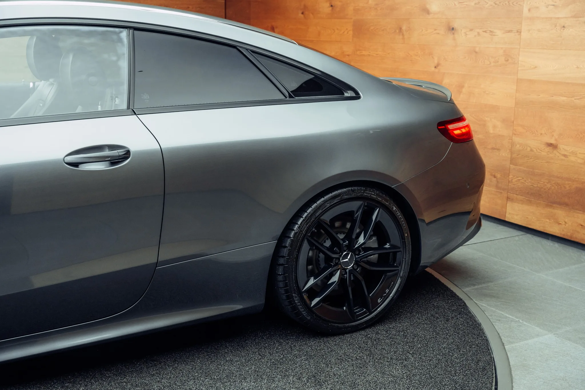 2021 Mercedes-AMG E 53, 21/23