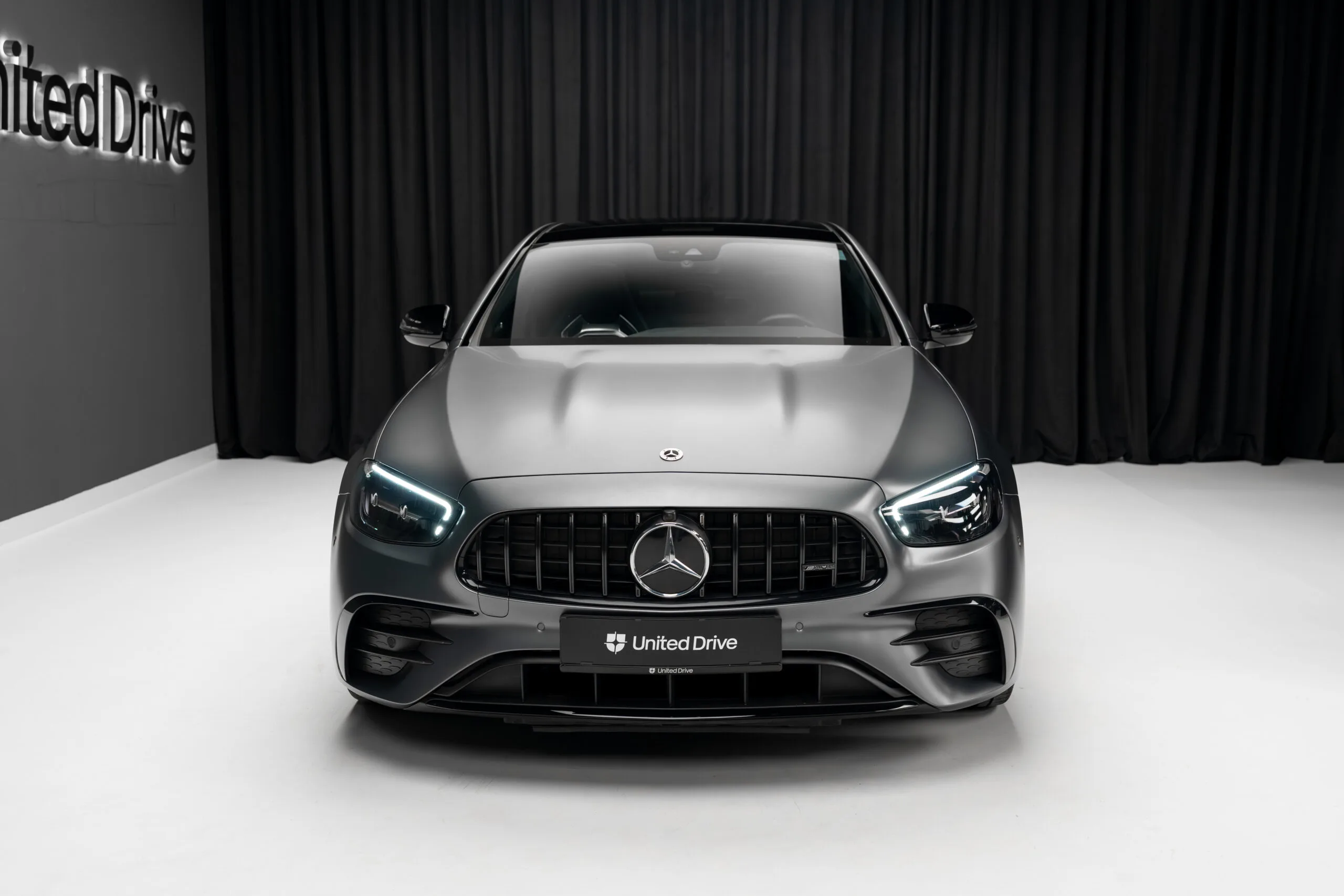2021 Mercedes-AMG E 53, 2/30