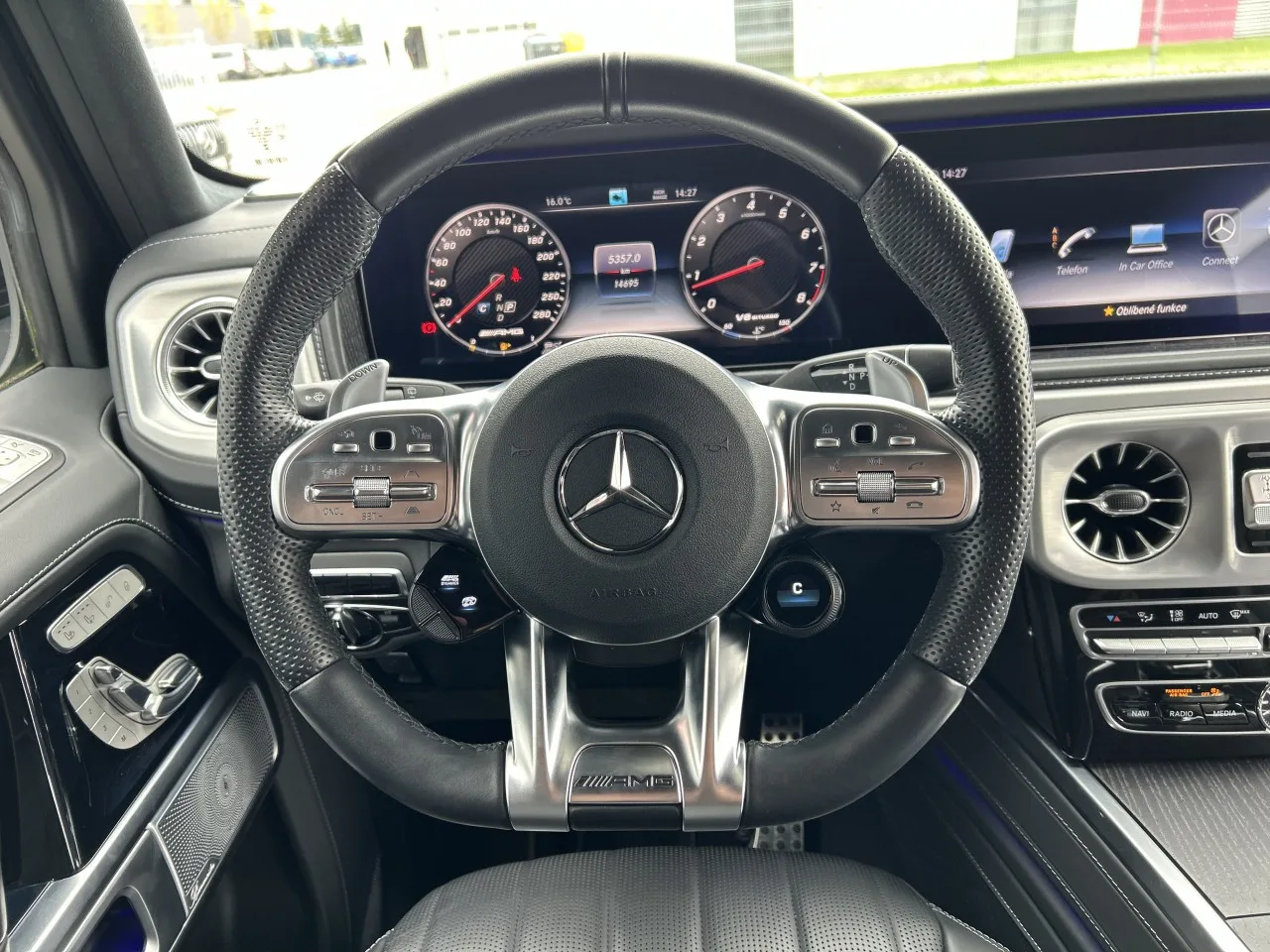 2021 Mercedes-AMG G 63 Night package offered by a specialist dealer in Písek, Czechia, photo 18 of 38