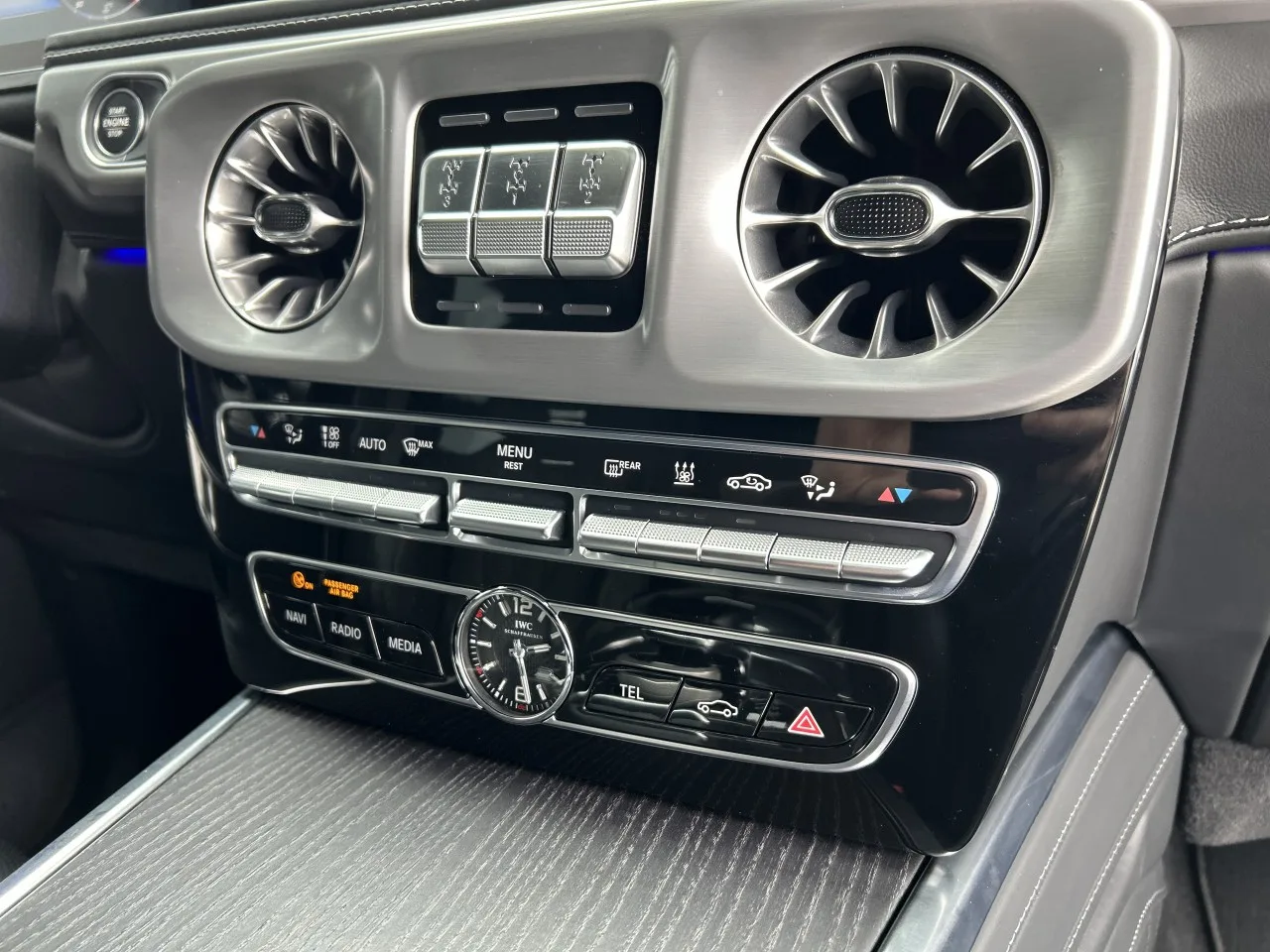 2021 Mercedes-AMG G 63 Night package offered by a specialist dealer in Písek, Czechia, photo 22 of 38