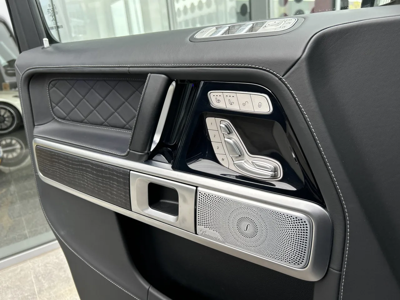2021 Mercedes-AMG G 63 Night package offered by a specialist dealer in Písek, Czechia, photo 23 of 38