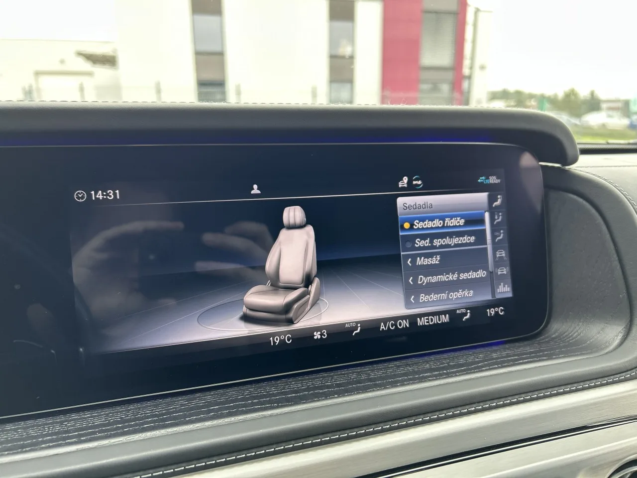 2021 Mercedes-AMG G 63 Night package offered by a specialist dealer in Písek, Czechia, photo 27 of 38