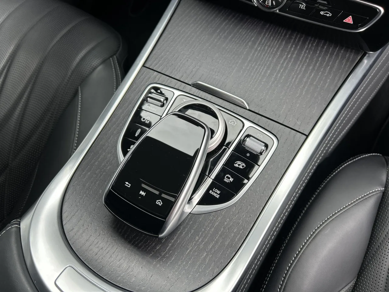2021 Mercedes-AMG G 63 Night package offered by a specialist dealer in Písek, Czechia, photo 30 of 38