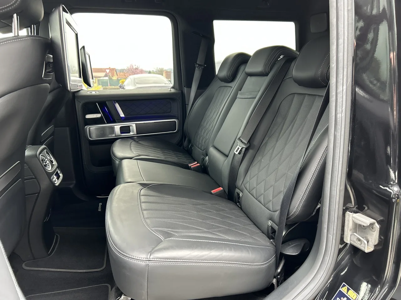 2021 Mercedes-AMG G 63 Night package offered by a specialist dealer in Písek, Czechia, photo 31 of 38