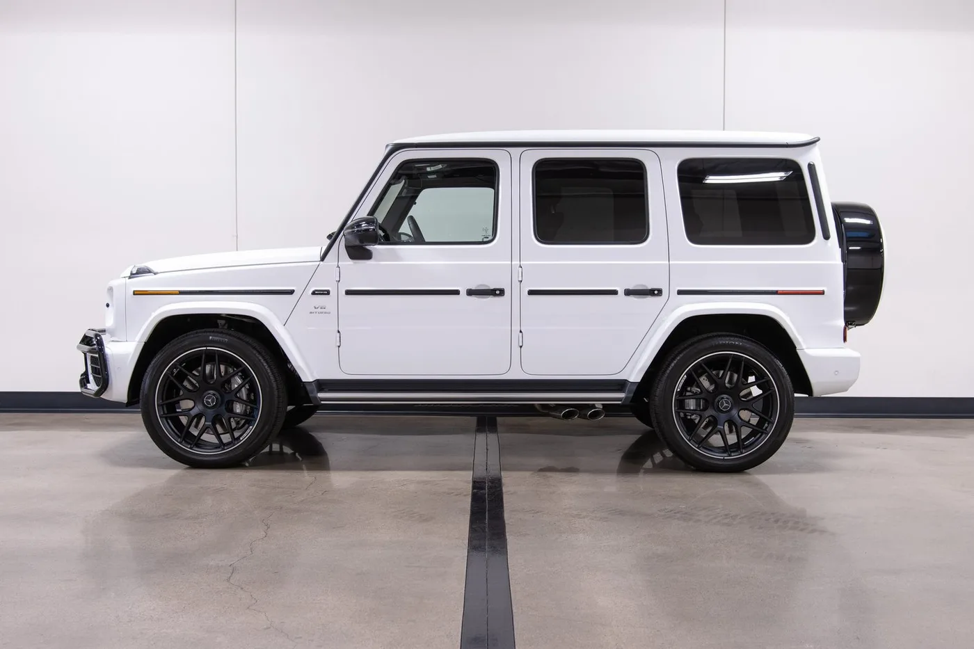 2021 Mercedes-AMG G 63 sold by a specialist dealer in Costa Mesa, United States, photo 6 of 15