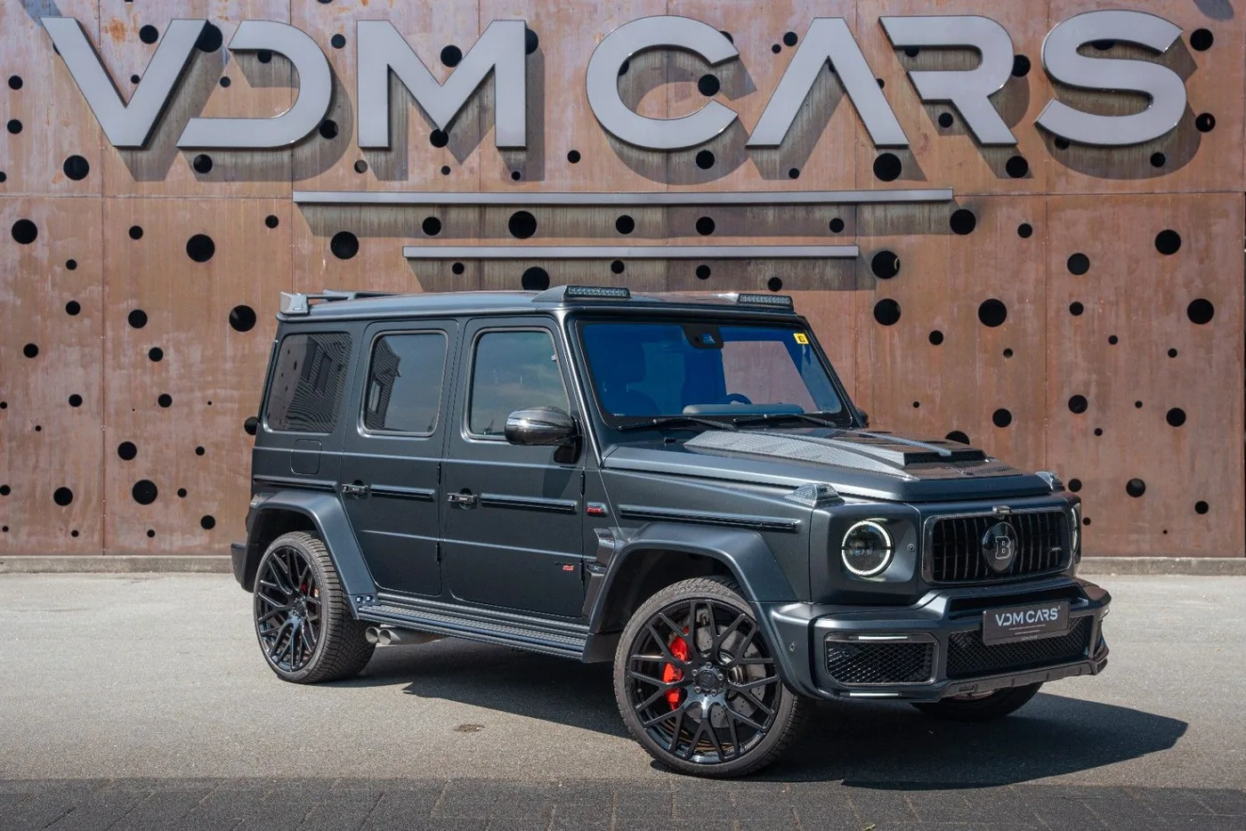 2021 Mercedes-AMG G 63 offered by a supercar dealer in Gronau, Germany, photo 2 of 25