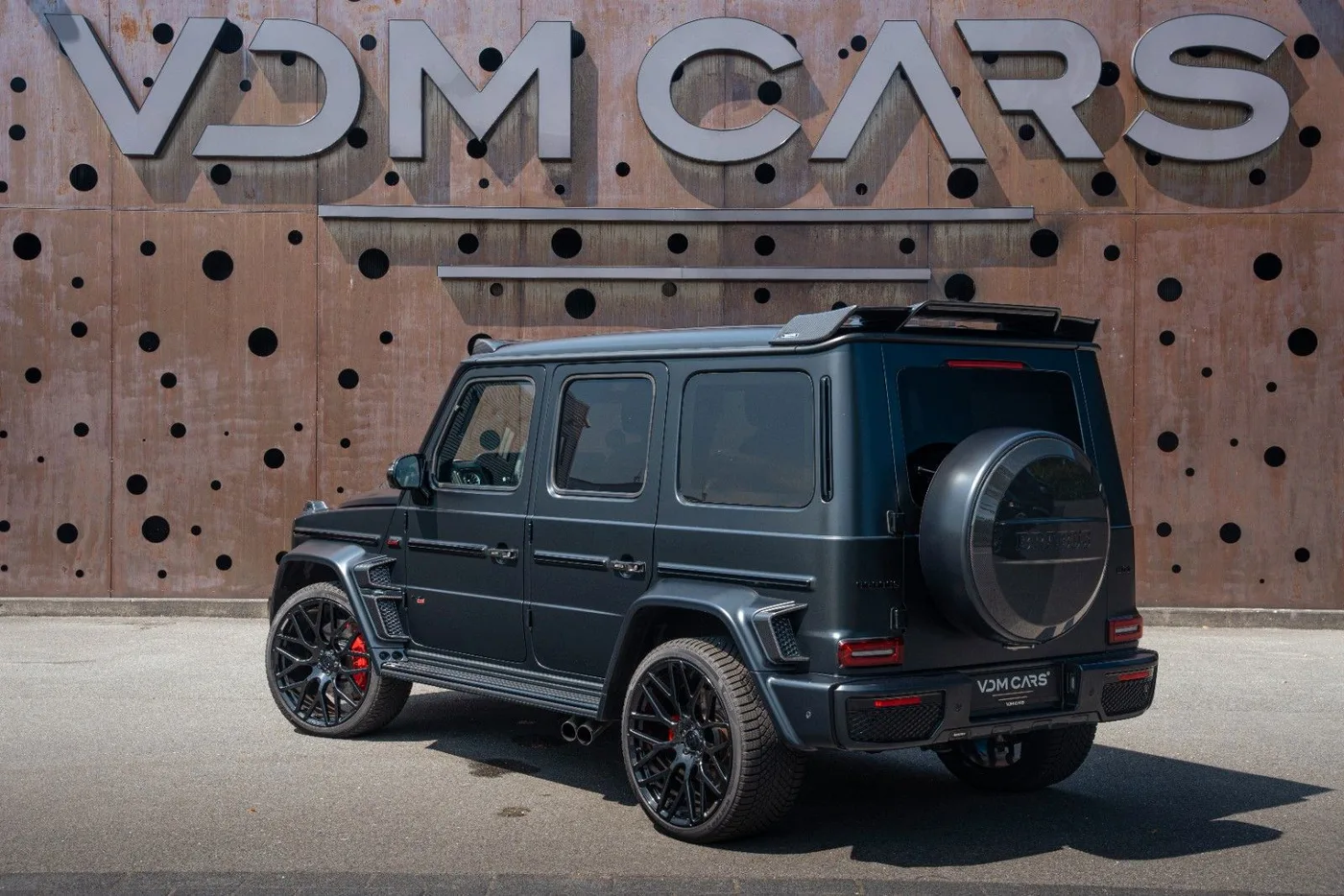 2021 Mercedes-AMG G 63 offered by a supercar dealer in Gronau, Germany, photo 4 of 25