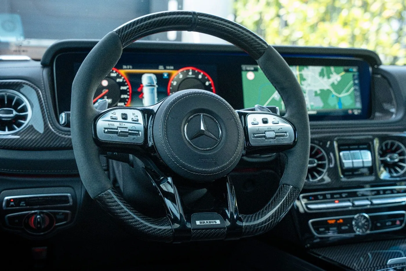 2021 Mercedes-AMG G 63 offered by a supercar dealer in Gronau, Germany, photo 20 of 25