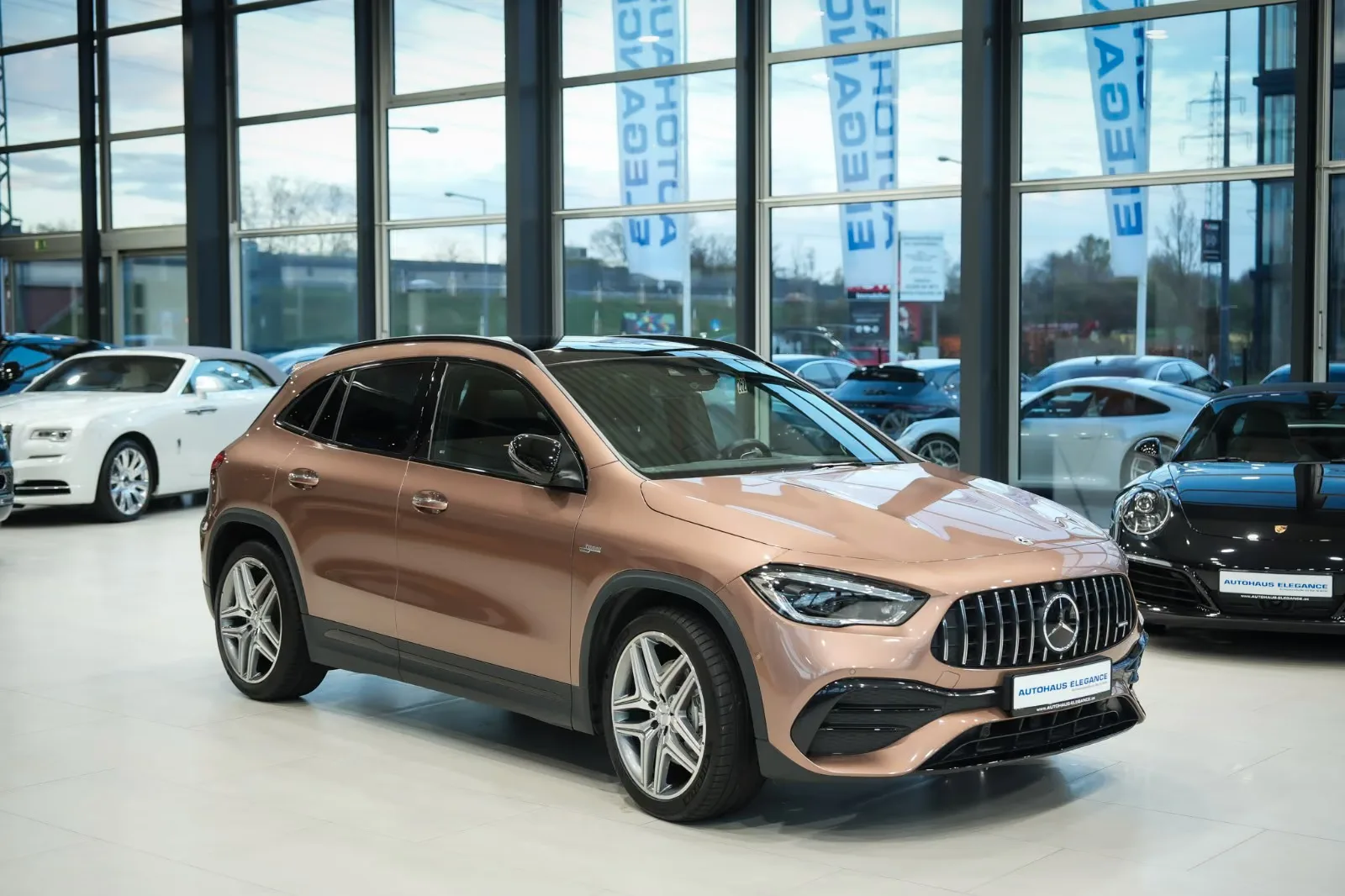 2021 Mercedes-AMG GLA 35 4MATIC angeboten von einem Fachhändler in Köln, Deutschland, Hauptfoto
