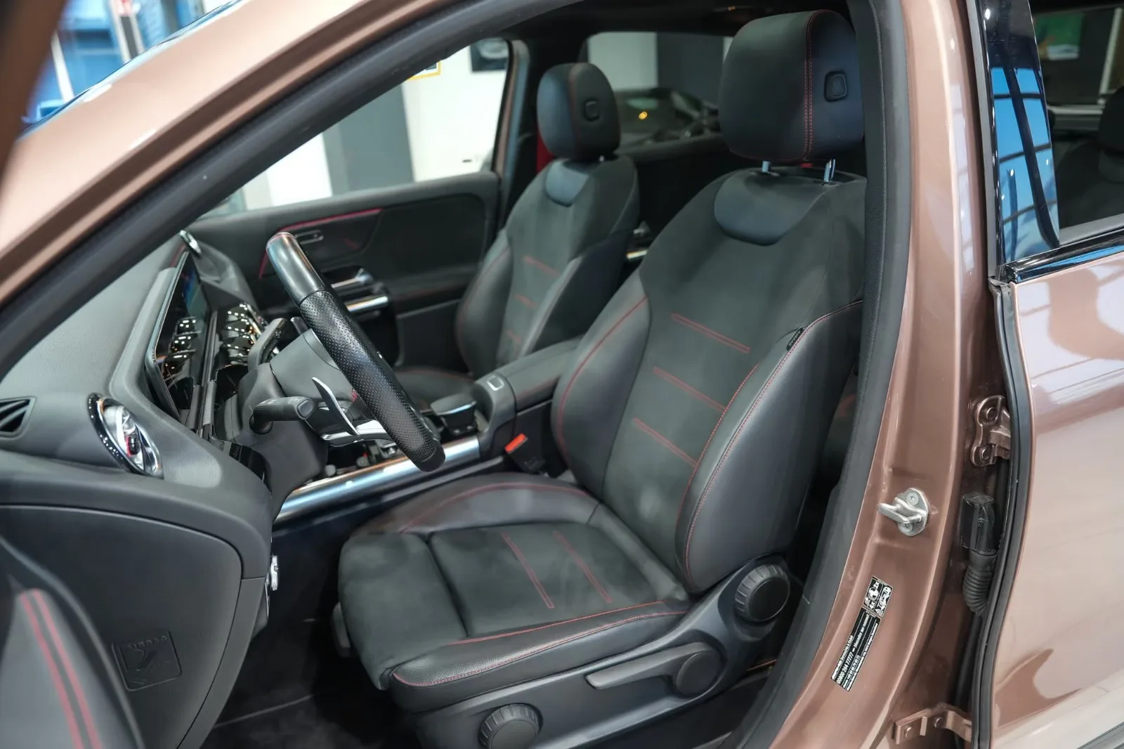 2021 Mercedes-AMG GLA 35 4MATIC, 14/25
