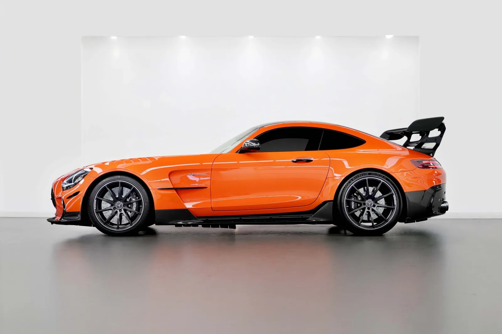 2021 Mercedes-AMG GT Black Series, 2/17