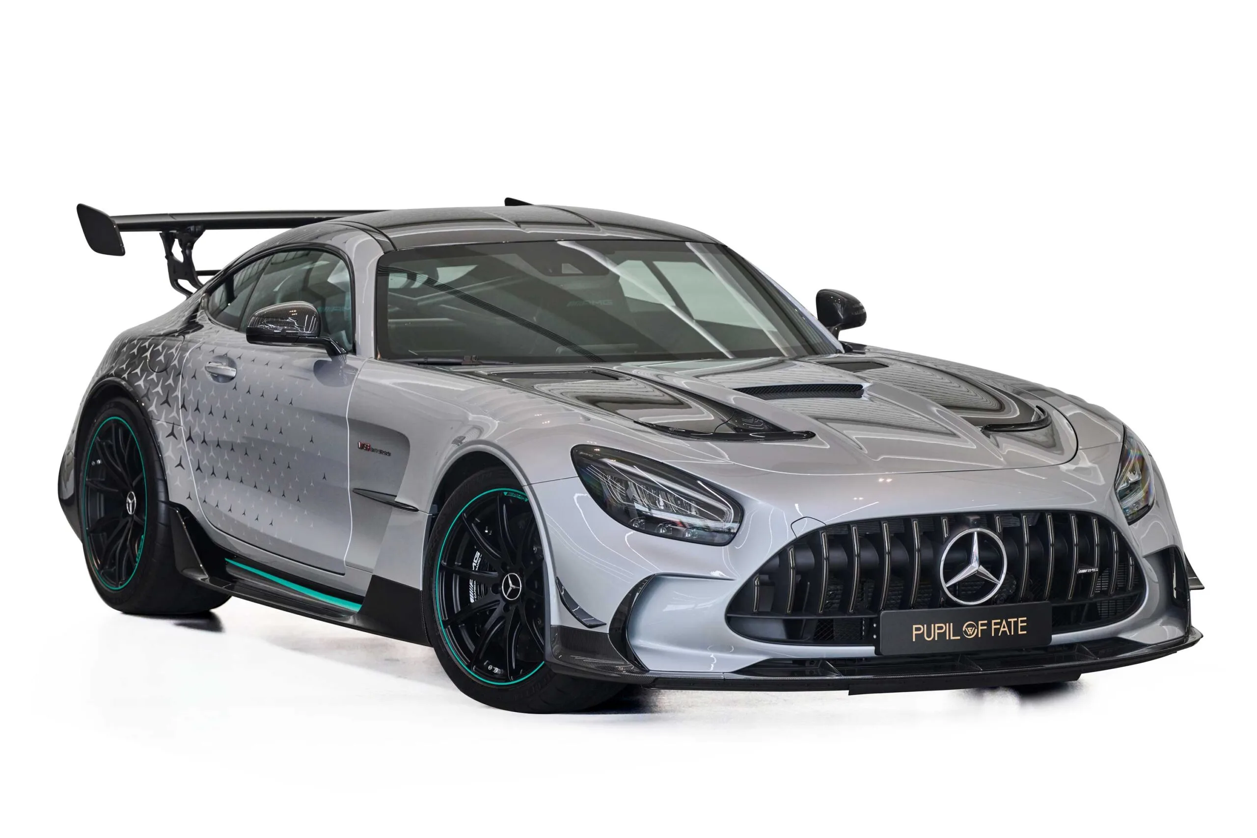 2021 Mercedes-AMG GT Black Series P One Edition proposée par un concessionnaire spécialisé à Dubaï, Émirats arabes unis, photo principale