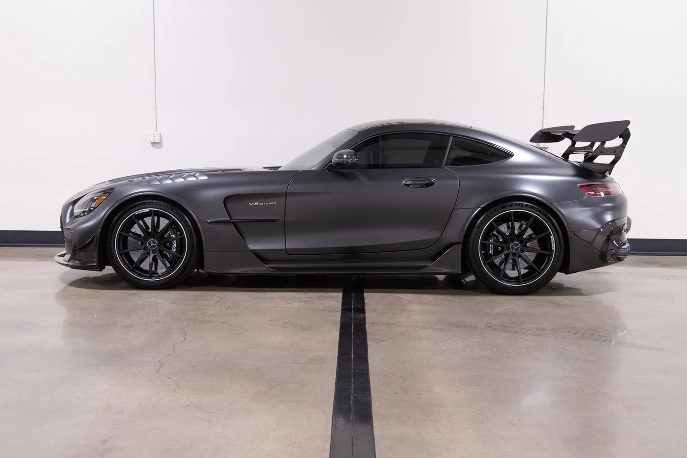 2021 Mercedes-AMG GT Black Series vendue par un concessionnaire spécialisé à Costa Mesa, États-Unis, photo 6 sur 15